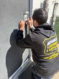 commercial lockout service